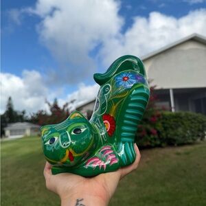 ✨Vintage Glazed Playful Posed Mexican Painted Kitty✨